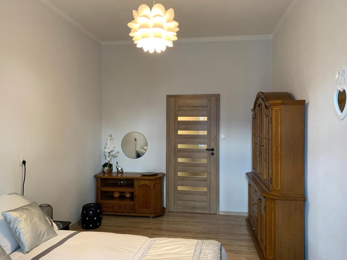 Apartament Second Home 斯切尔采奥波莱斯基 外观 照片